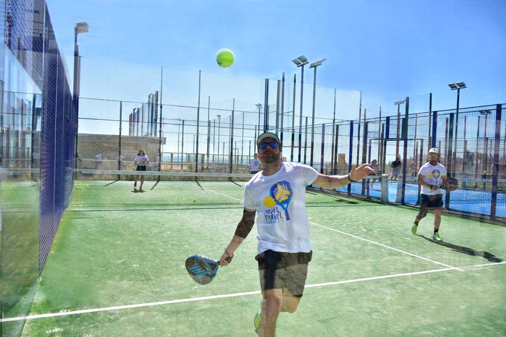 PADEL TRAVEL, THE PERFECT MATCH!